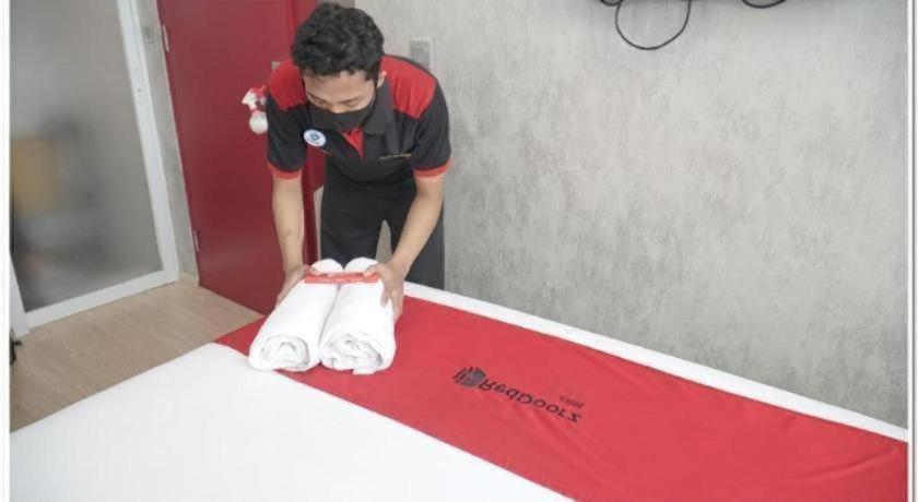 Hotel Reddoorz Near Mall Bali Galeria 2 Denpasar (Bali)
