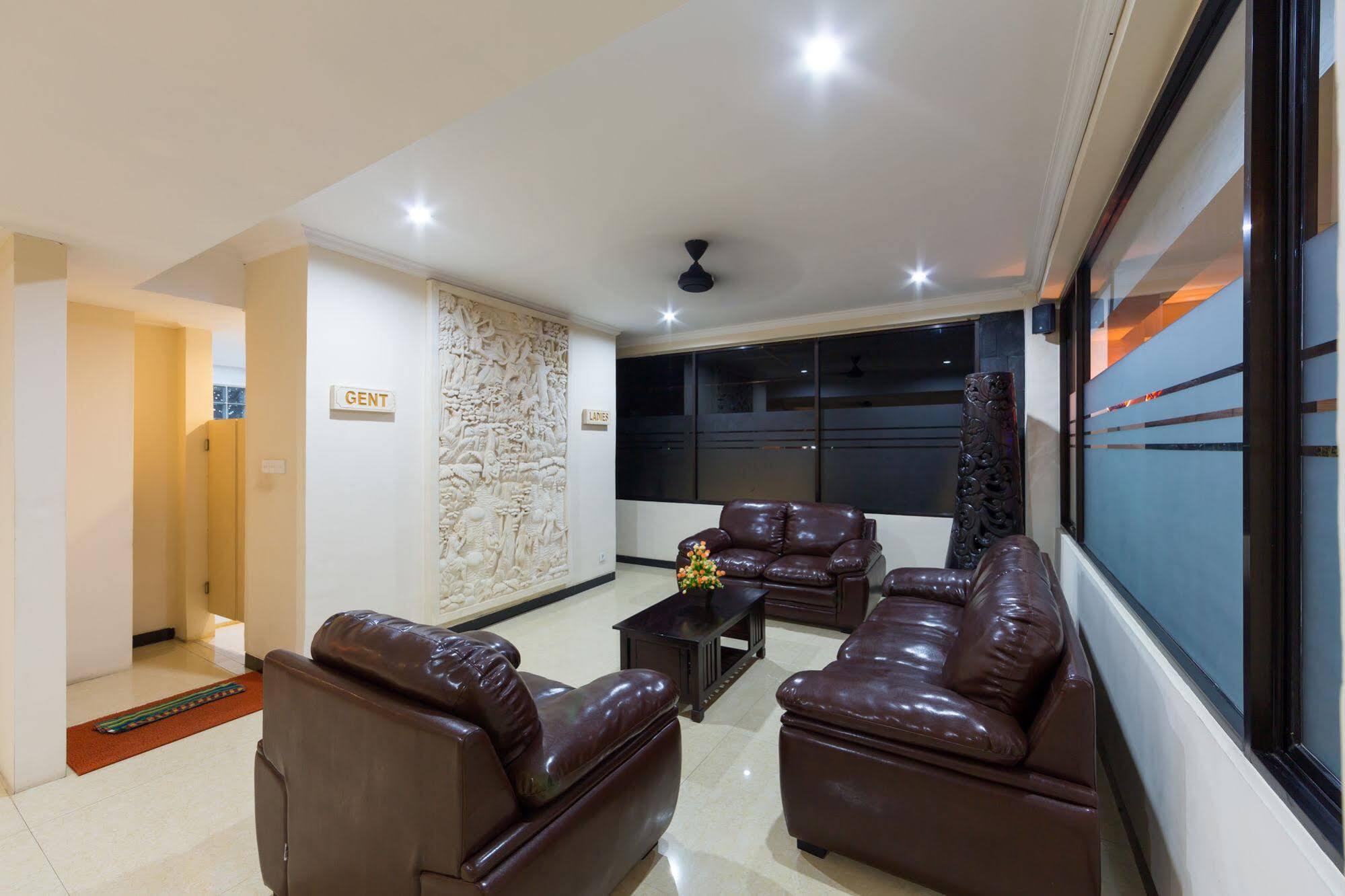Reddoorz Near Mall Bali Galeria 2 Hotel Denpasar (Bali)