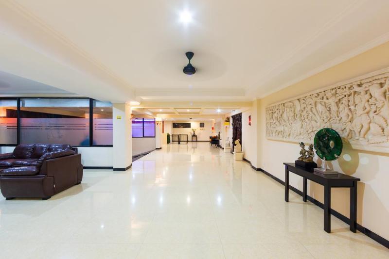 Reddoorz Near Mall Bali Galeria 2 Hotel 3*