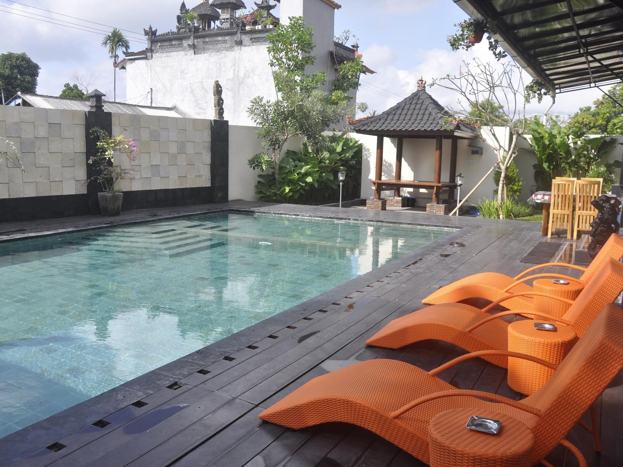 Reddoorz Near Mall Bali Galeria 2 Hotel 3*
