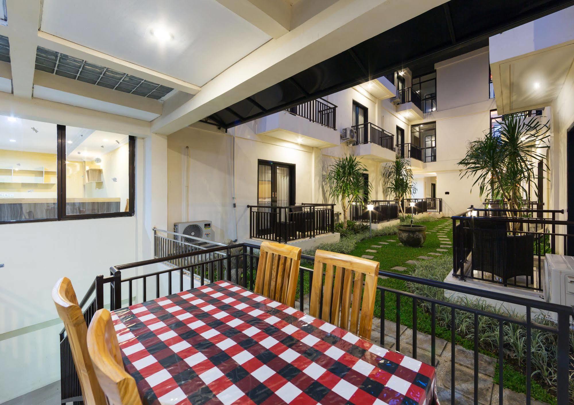 Hotel Reddoorz Near Mall Bali Galeria 2 Denpasar