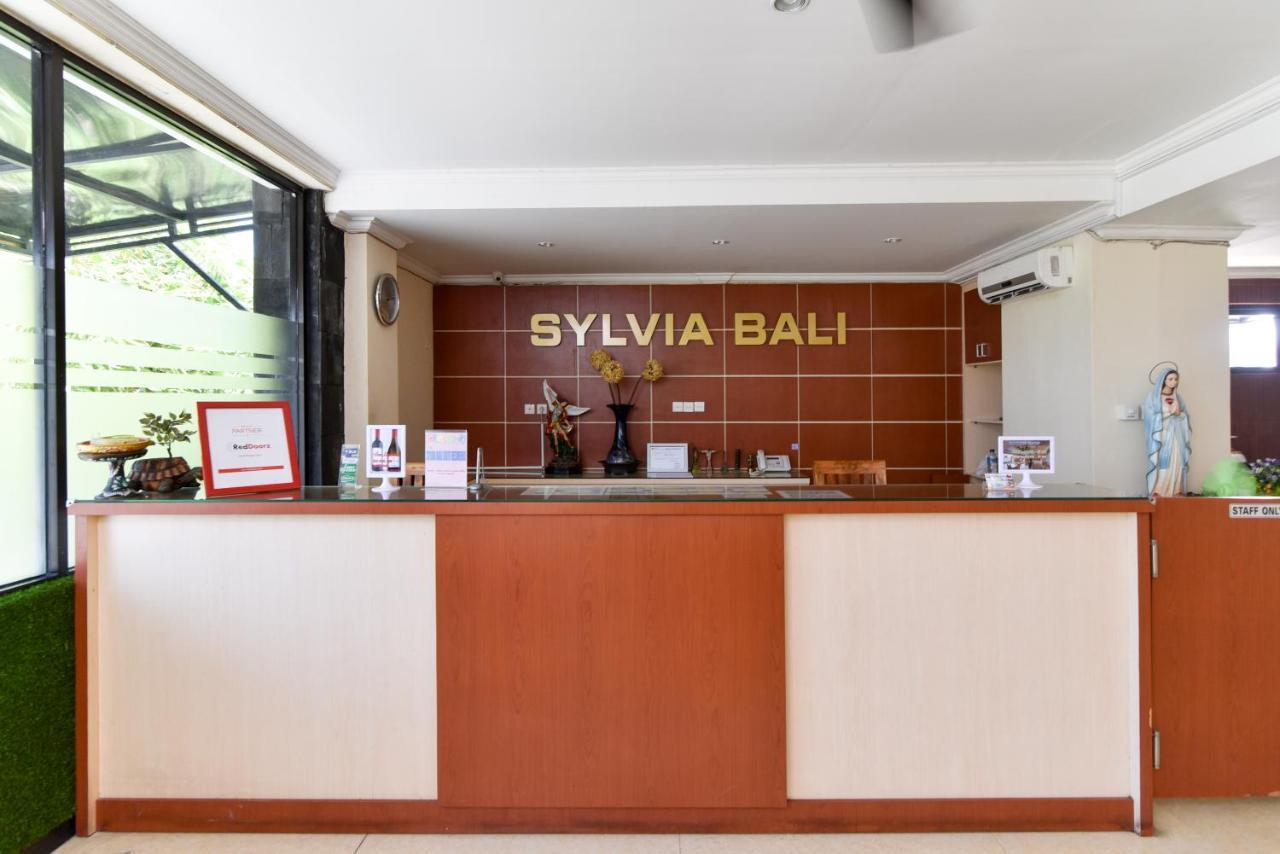 Hotel Reddoorz Near Mall Bali Galeria 2 Denpasar