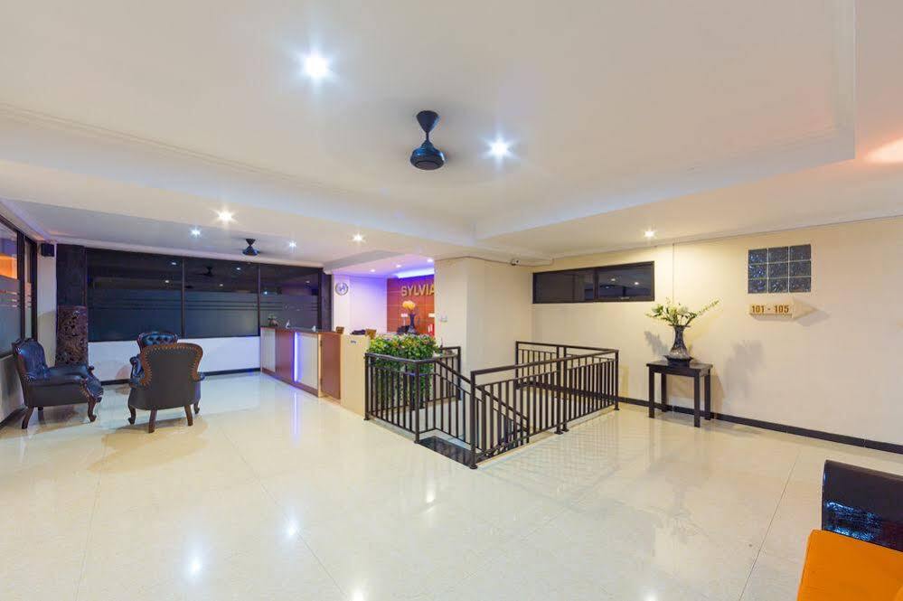 Reddoorz Near Mall Bali Galeria 2 3*