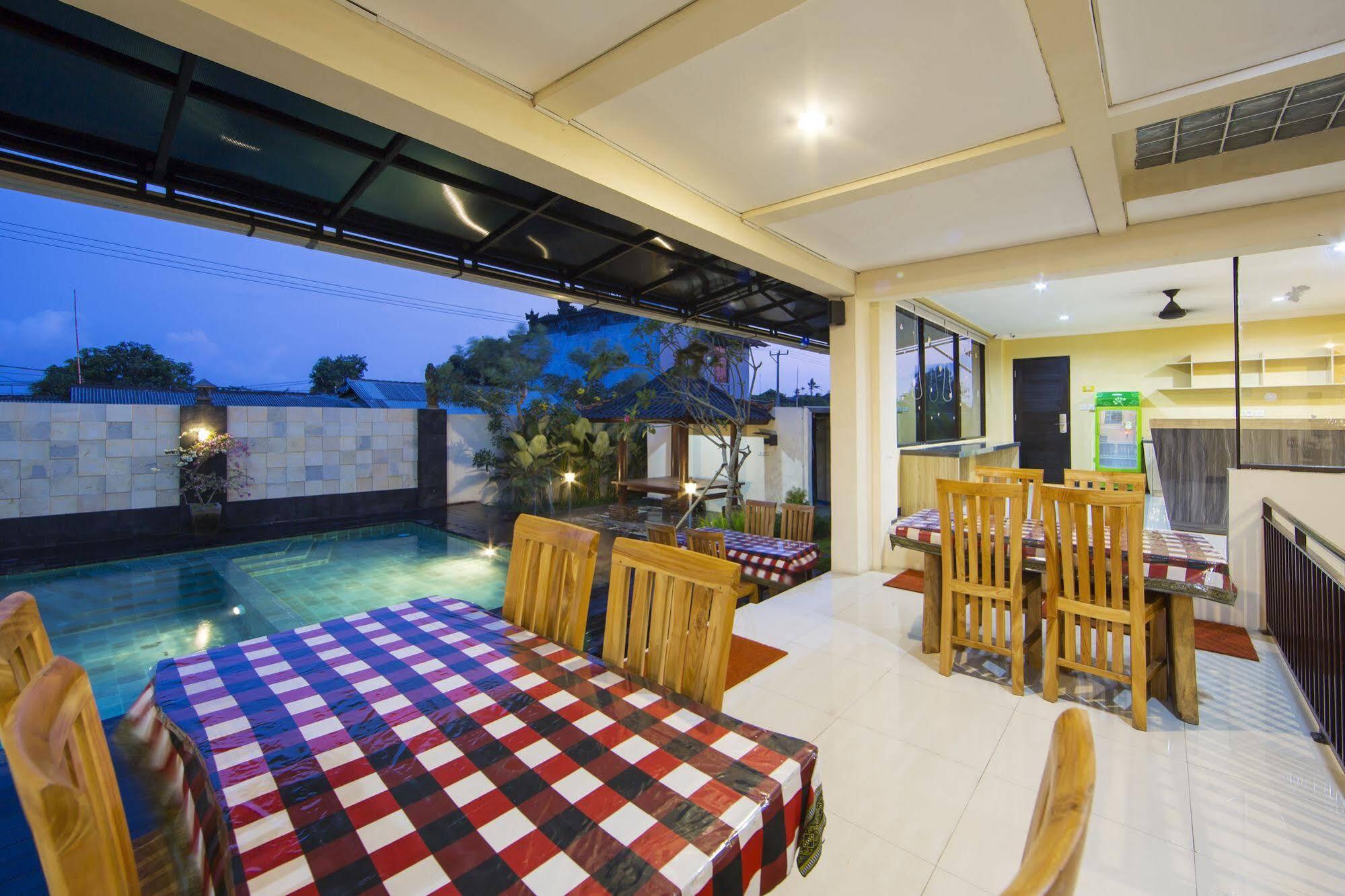 Hotel Reddoorz Near Mall Bali Galeria 2