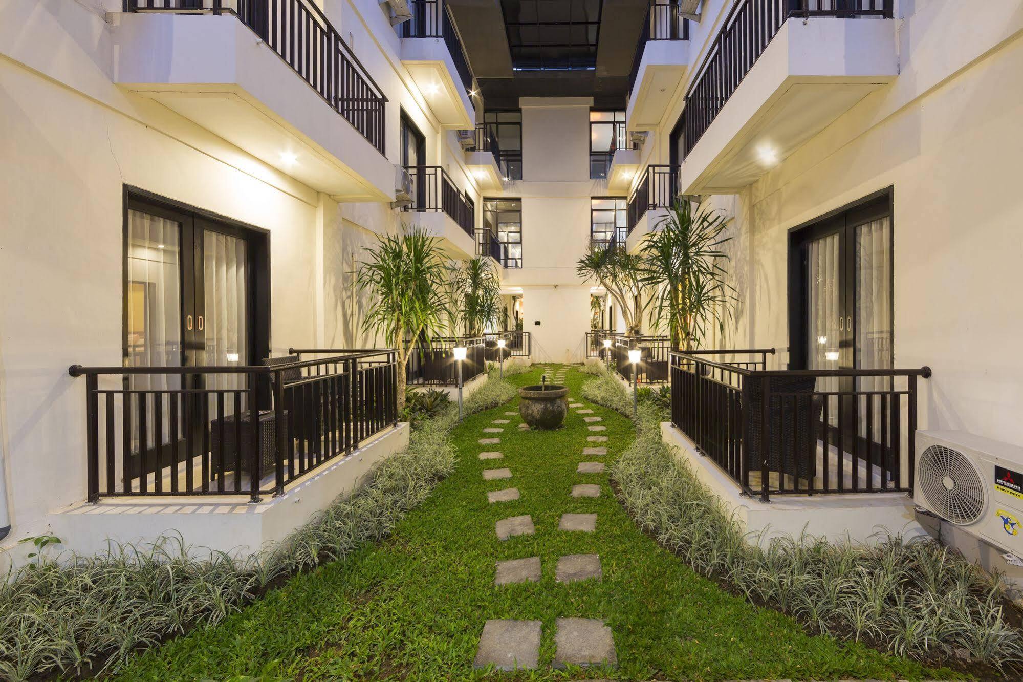 Reddoorz Near Mall Bali Galeria 2 Hotel Denpasar